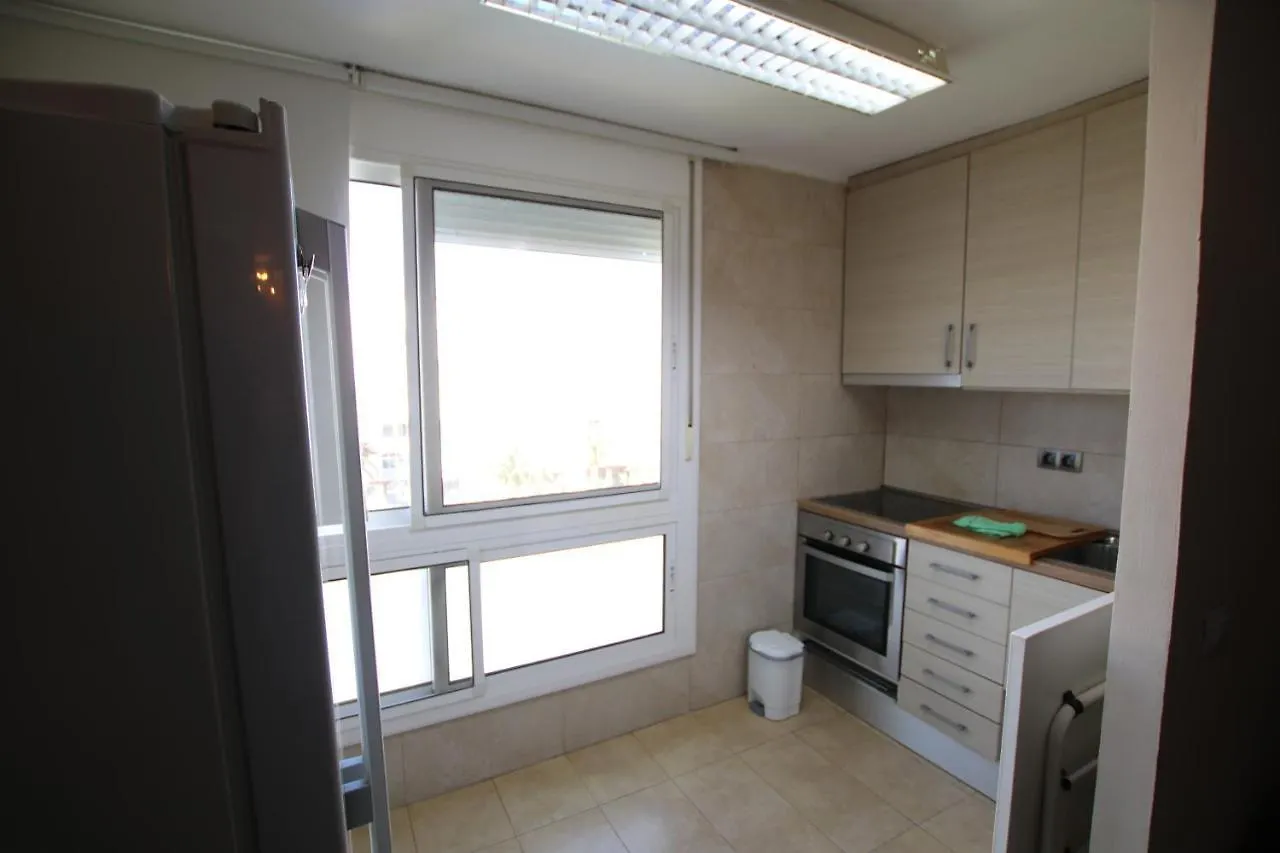 Apartment Estudio En La Pineda, A Dos Pasos De Port Aventura